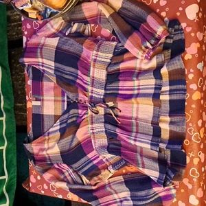 PILCRO Stylish Plaid V neck Top Sz XL